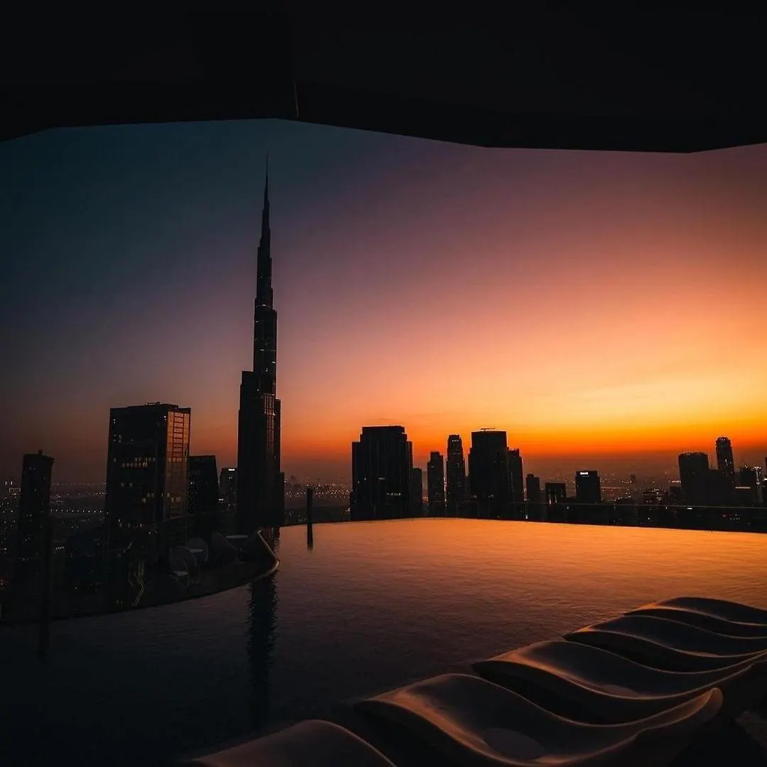 Apartment 3 Bedroom - Pool Access - 7 Mins To Dubai Mall - Sun Set View