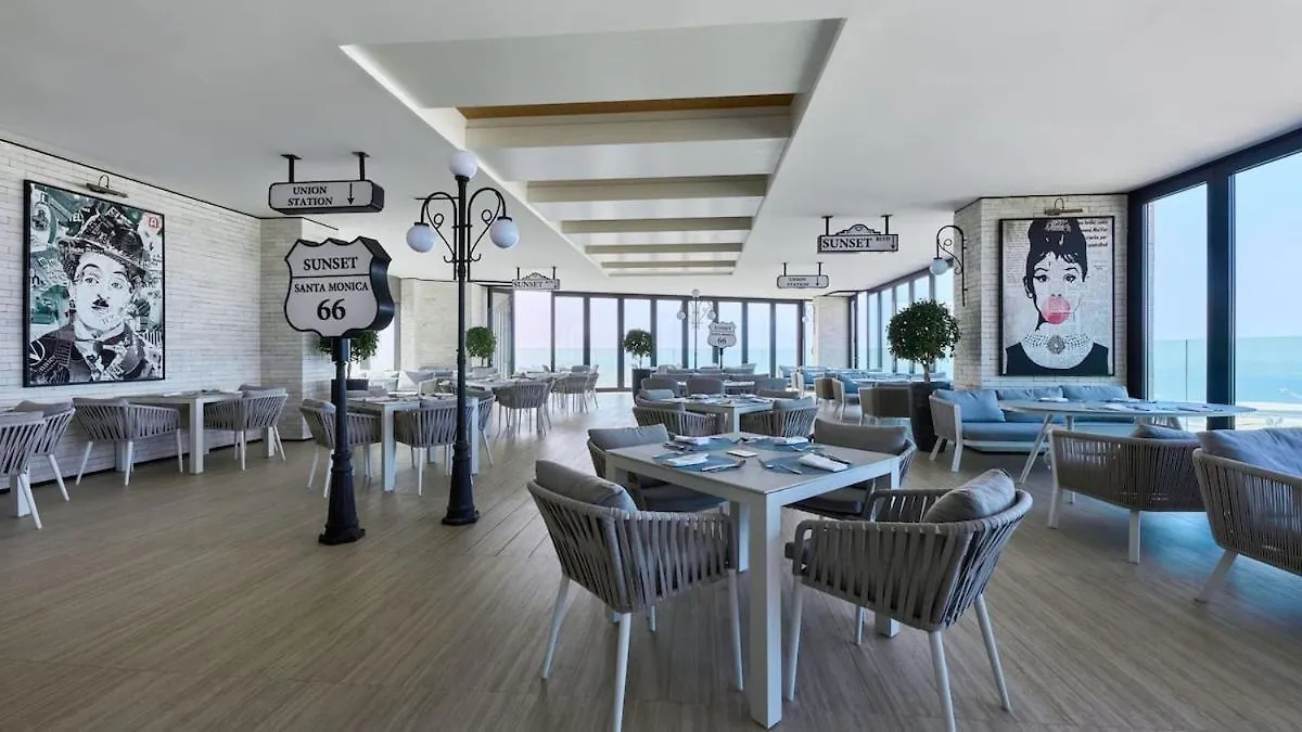 3 Bedroom - Pool Access - 7 Mins To Dubai Mall - Sun Set View