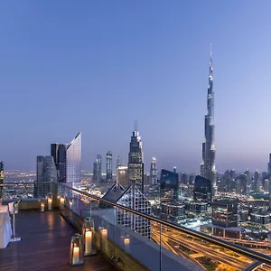 5* Otel Shangri-la