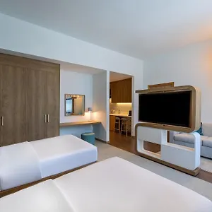Отель Element Al Mina, Jumeirah, Дубай